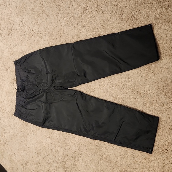 Dutch Harbor Gear rain pants / ski pants - Picture 5 of 12